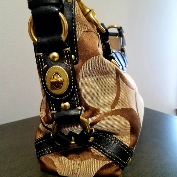 Medium shoulder Bag - Picture 2 of 3